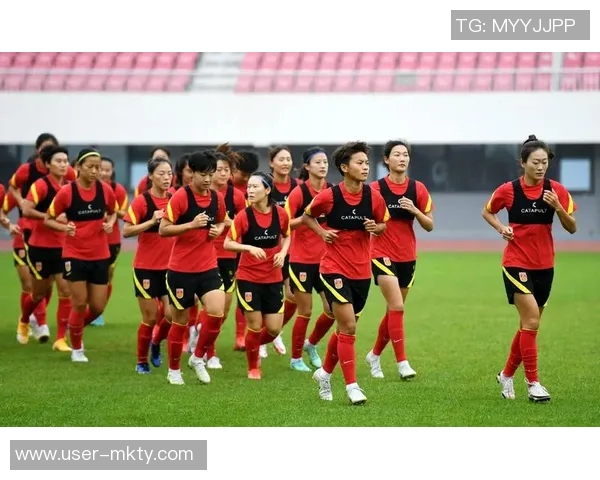 U16女足精英训练营深圳开营马晓旭娄佳惠加盟教练团队助力年轻球员成长